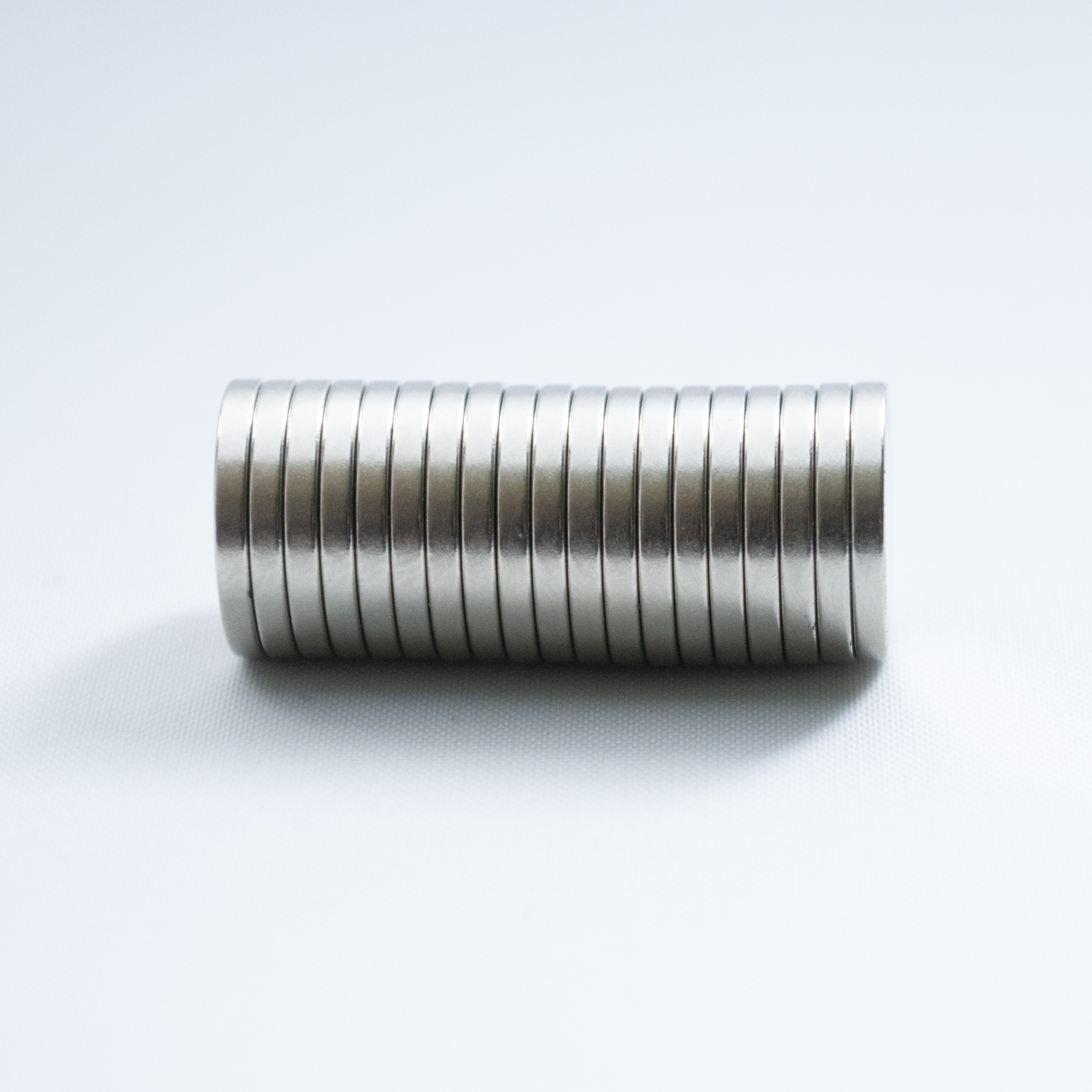 Magnets - Image 2